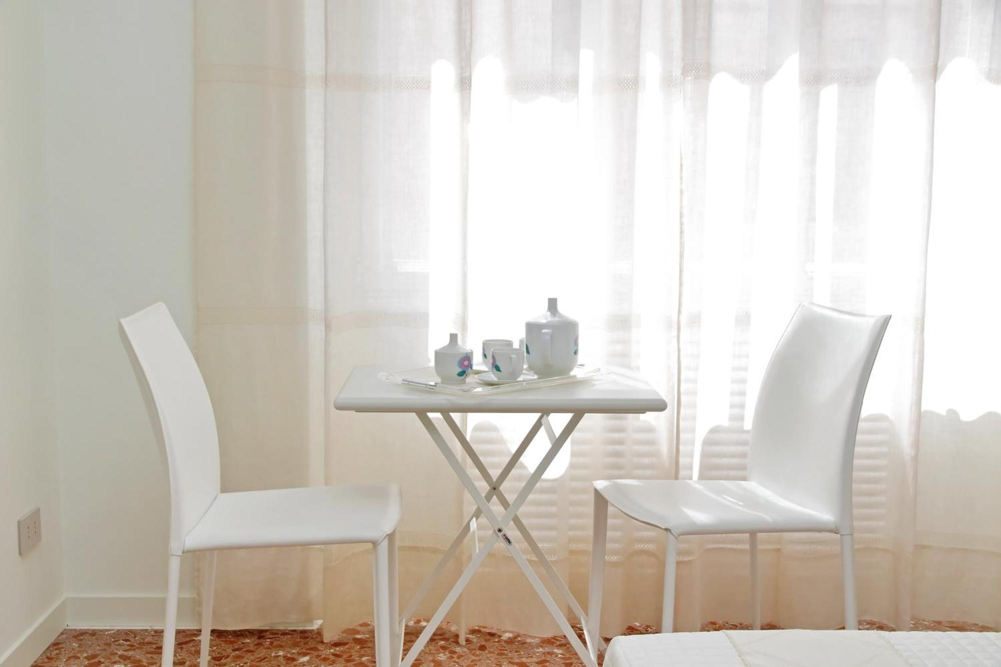 On Rome Affittacamere O Guesthouse Экстерьер фото
